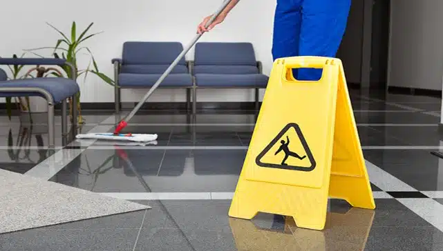 ��yeri Temizli�i